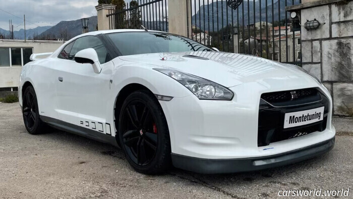 You’d Never Imagine That’s a Ford Pretending to Be a Nissan GT-R | Carscoops